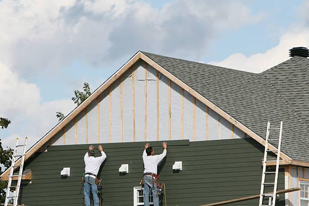 Professional Siding Replacement technician working in Ellenboro, NC